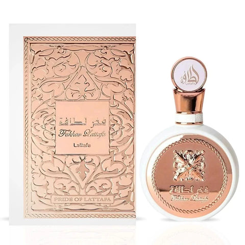 Lattafa Fakhar Women Eau de Parfum and All Over Spray bundle with two perfume bottles, 100ml and 150ml, featuring elegant packaging.