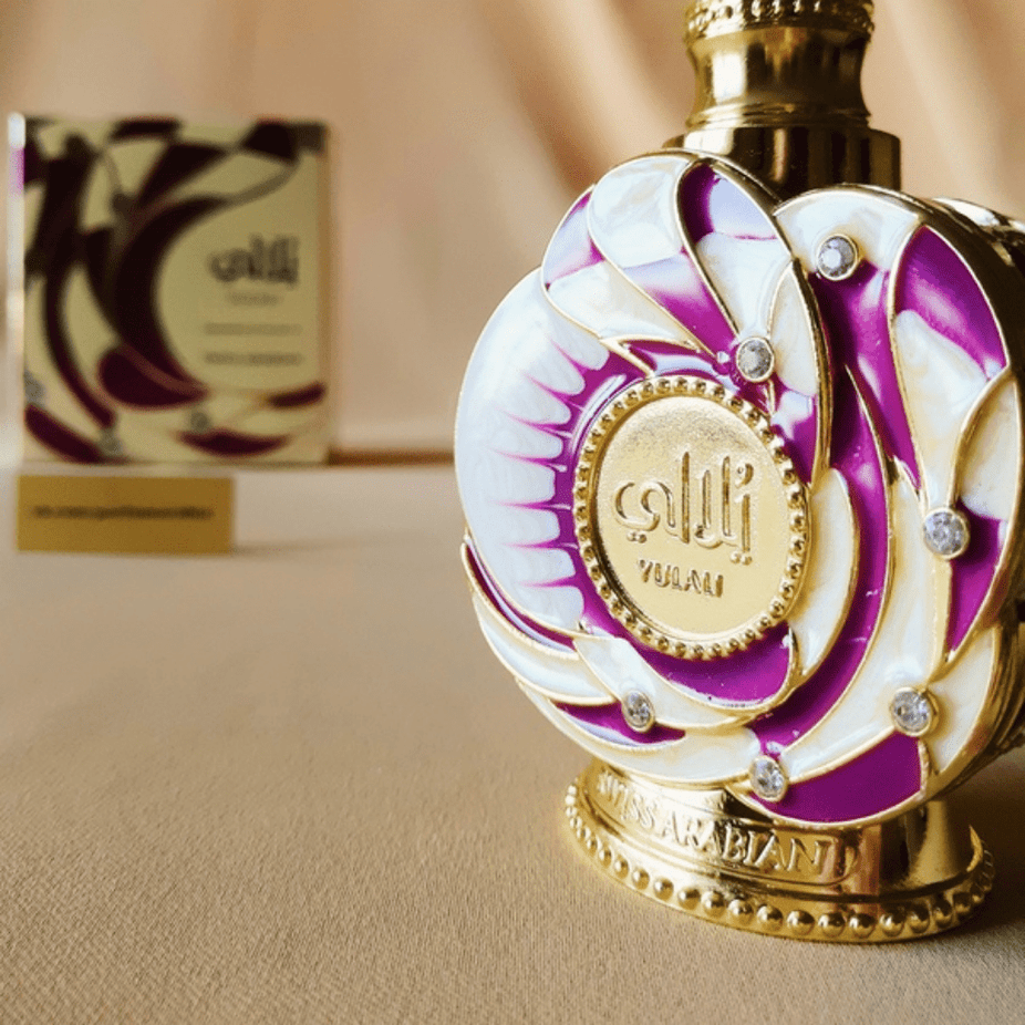 Swiss Arabian Yulali women perfume oil bottle, 15 ML CPO concentrated perfume oil with elegant packaging and branding.