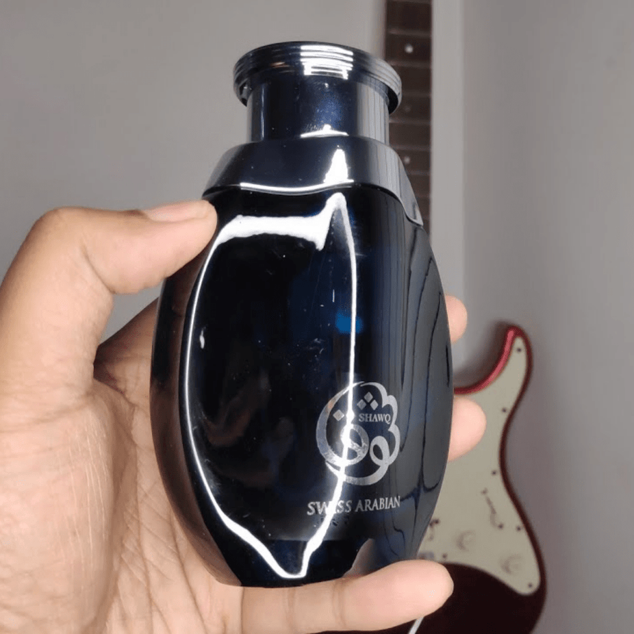 Shawq EDP- 100 ML (3.4 oz) by Swiss Arabian (BOTTLE WITH VELVET POUCH) - Intense oud