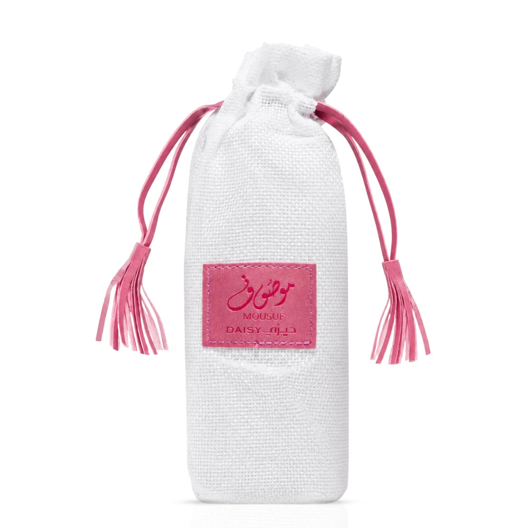 Mousuf Daisy Eau de Parfum spray by Ard Al Zaafaran, 100ml bottle with floral and fresh scent, elegant perfume packaging.