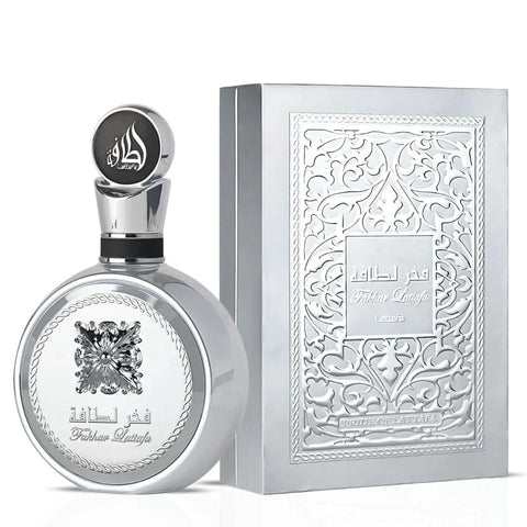 Lattafa Fakhar Platin and Fakhar For Men Eau de Parfum sprays bundle, 100ml bottles, featuring stylish packaging and branding.