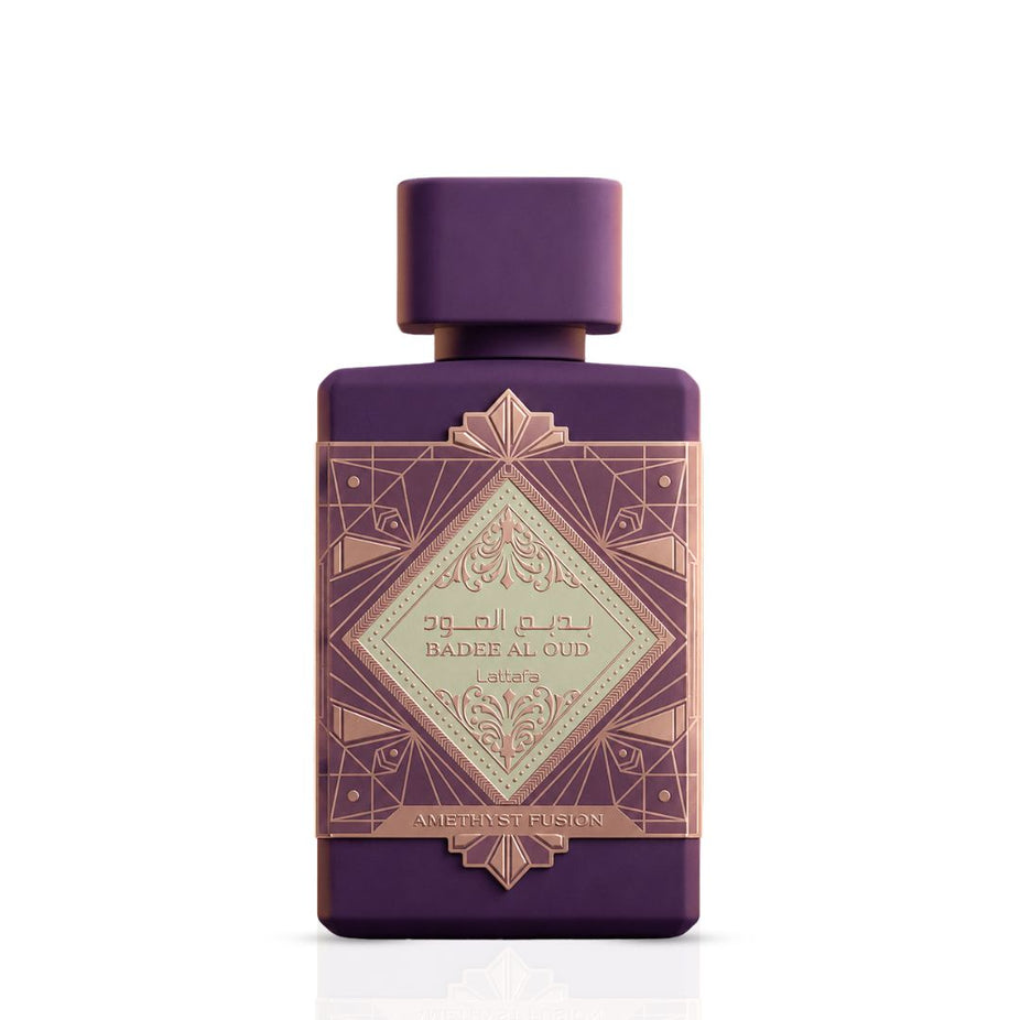 Lattafa Bade'e Al Oud Amethyst Fusion Eau de Parfum spray bottle, 100ml, with elegant purple design and gold accents.