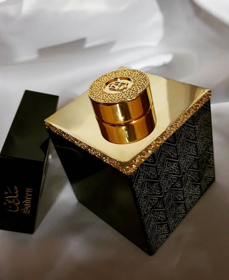 Abdul Samad Al Qurashi Sadeen Perfume Oil 12ml CPO concentrated perfume oil in a small glass bottle with a dropper cap.