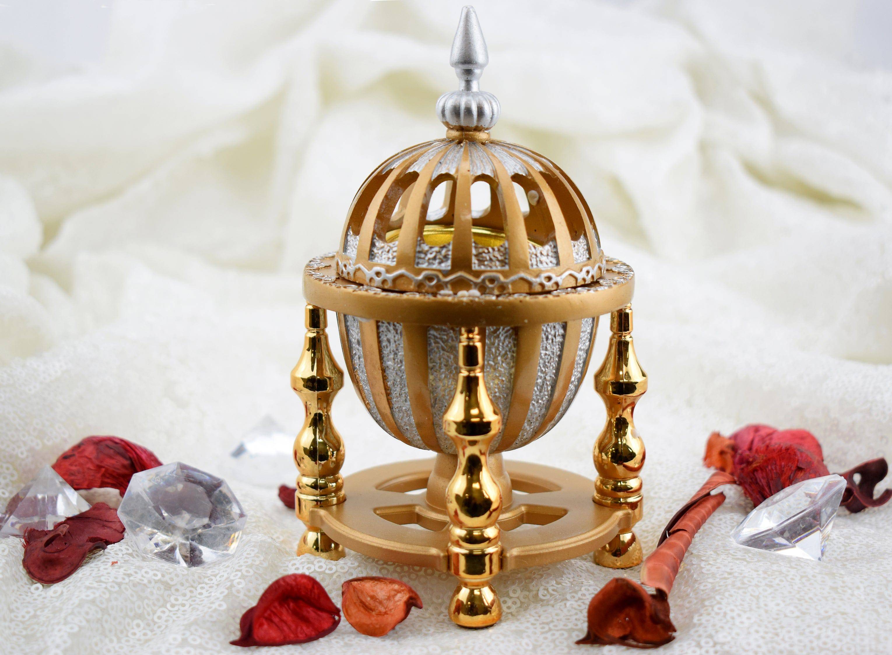 4 Pillar Resin Dome Style Incense Bakhoor/Oud Burner - Gold - Intense oud