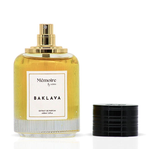AUCTION Baklava Extrait de Parfum Spray 100ml (3.3 Oz) - Memoire Collection by Azha (Velvet Pouch)