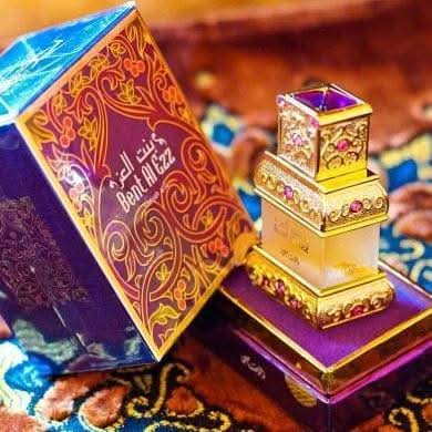 Bent Al Ezz CPO Series 3-piece concentrated perfume oil set by Rasasi, featuring elegant bottles with intricate designs.