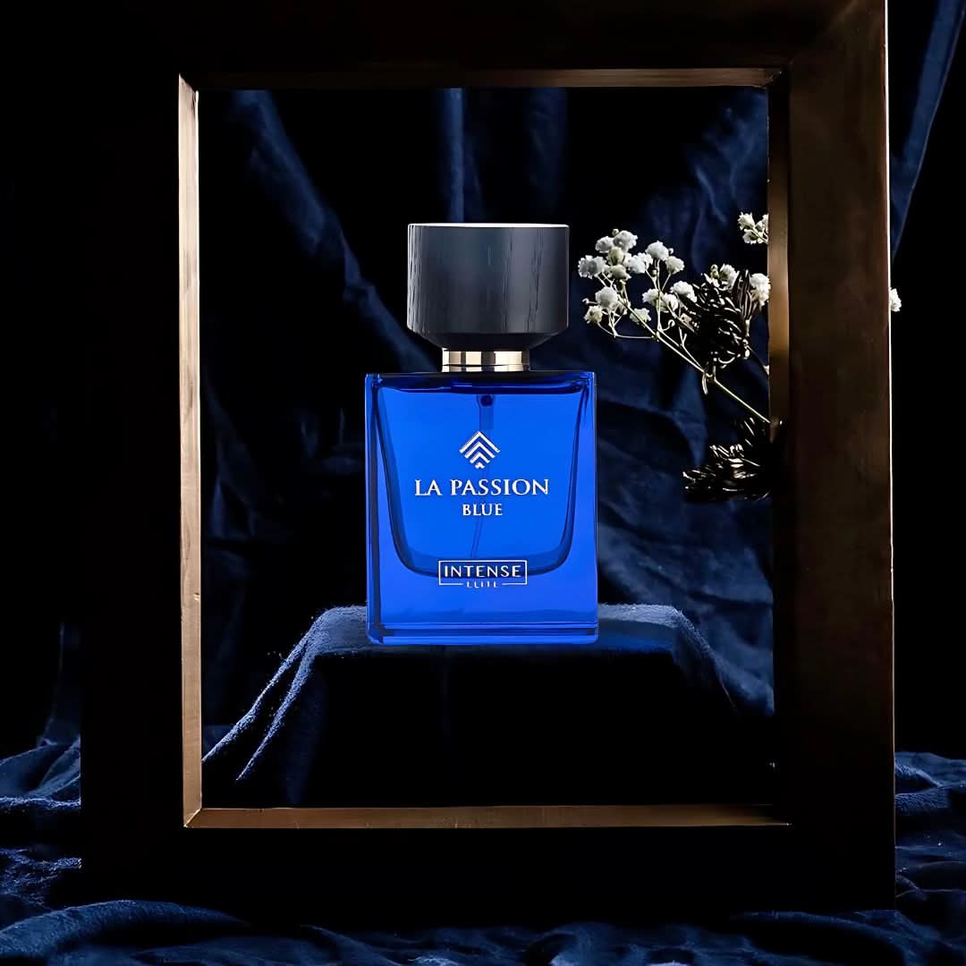 Bundle of 100ml Eau de Parfum sprays featuring Hawas Ice by Rasasi and La Passion Blue by Intense Elite, from Intense Oud.