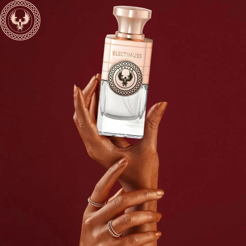 Electimuss London Trajan Parfum Spray 100ml EDP bottle with elegant packaging and branding, showcasing the luxury fragrance design.