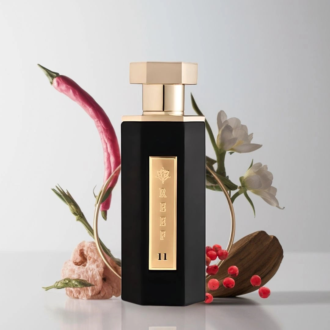 Reef 33 Eau de Parfum Spray 100ml (3.4 oz) by Reef Perfumes (Velvet Pouch) - Intense Oud