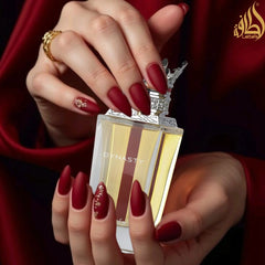 Dynasty Eau de Parfum Spray 100ml (3.4 oz) by Lattafa