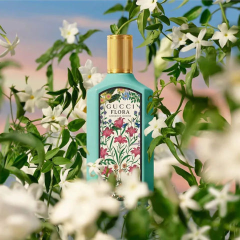 Gucci Flora Gorgeous Jasmine Eau de Parfum Spray 50ml (1.6 oz) | Where Radiant Florals Meet Bold Femininity - Intense Oud