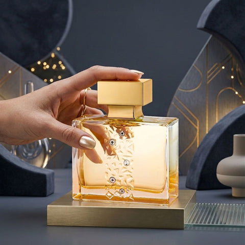 M. Micallef Note Vanillée Eau De Parfum Spray 100ml bottle with elegant packaging and floral design.