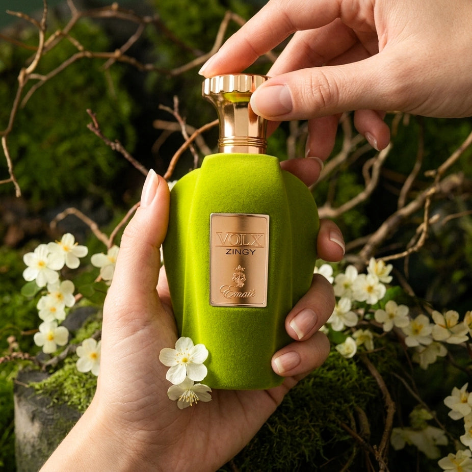 Voux Zingy Eau de Parfum spray by Paris Corner, 100ml bottle with elegant floral and citrus design.