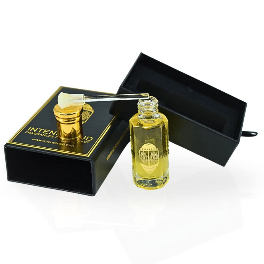 Intense Oud Gardenia Musk perfume oil in a 12ml bottle with black gift box, showcasing the luxurious loose oil packaging.