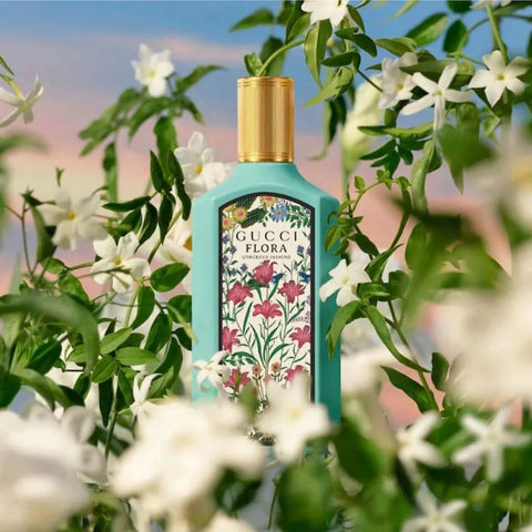 Gucci Flora Gorgeous Jasmine Eau de Parfum spray bottle with floral design, 100ml, showcasing elegant packaging and branding.