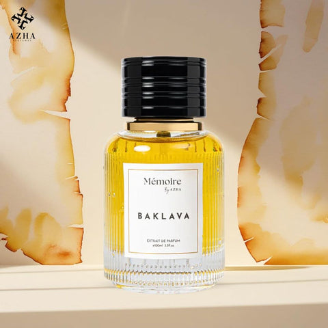 AUCTION Baklava Extrait de Parfum Spray 100ml (3.3 Oz) - Memoire Collection by Azha (Velvet Pouch)