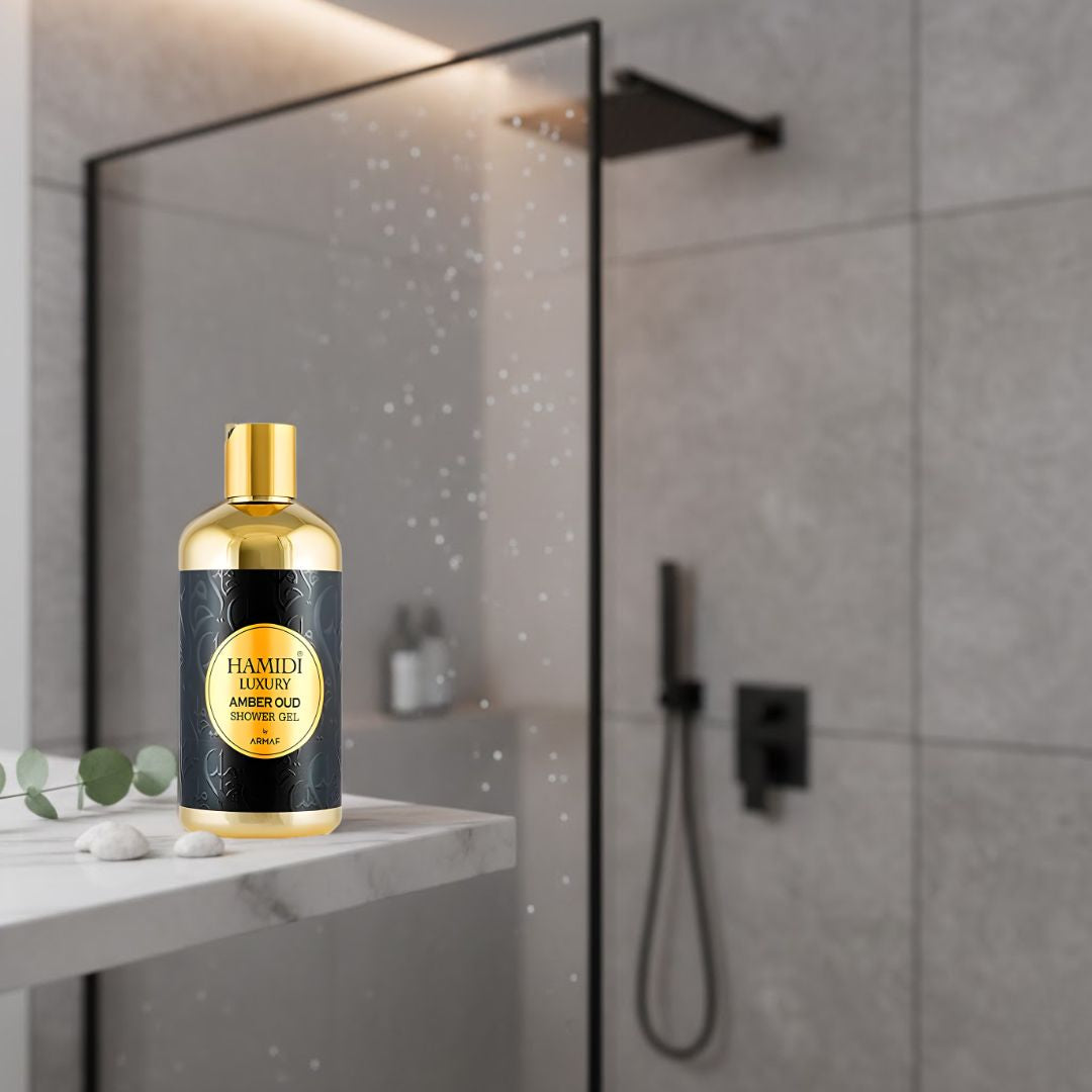 Hamidi Luxury Amber Oud Shower Gel 500ml bottle with elegant amber-colored liquid and a sleek pump dispenser.