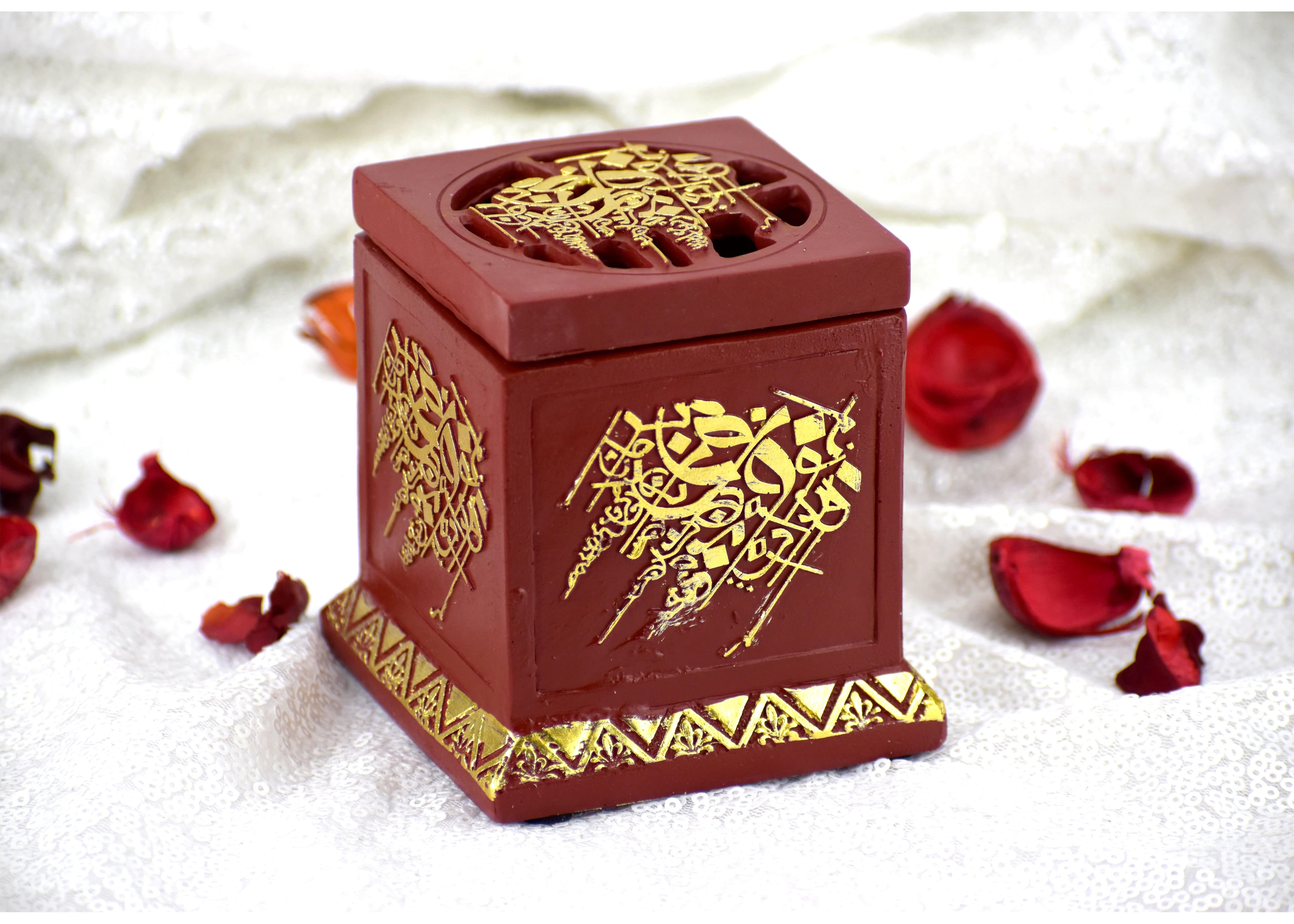 Calligraphy Cube Style Closed Incense Bakhoor Burner- Red - Intense oud
