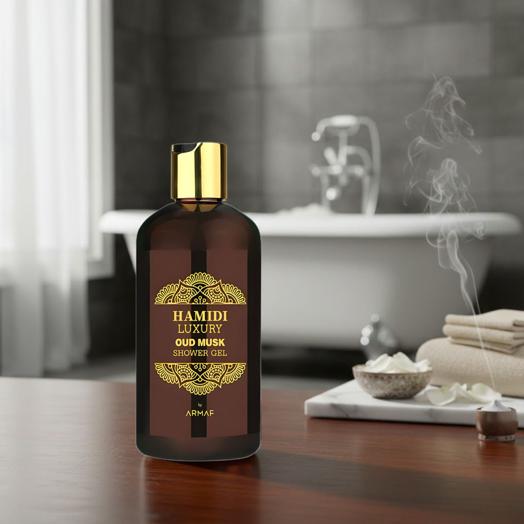 Hamidi Luxury Oud Musk Shower Gel 500ml bottle with elegant label, moisturizing and skin-nourishing for men and women.