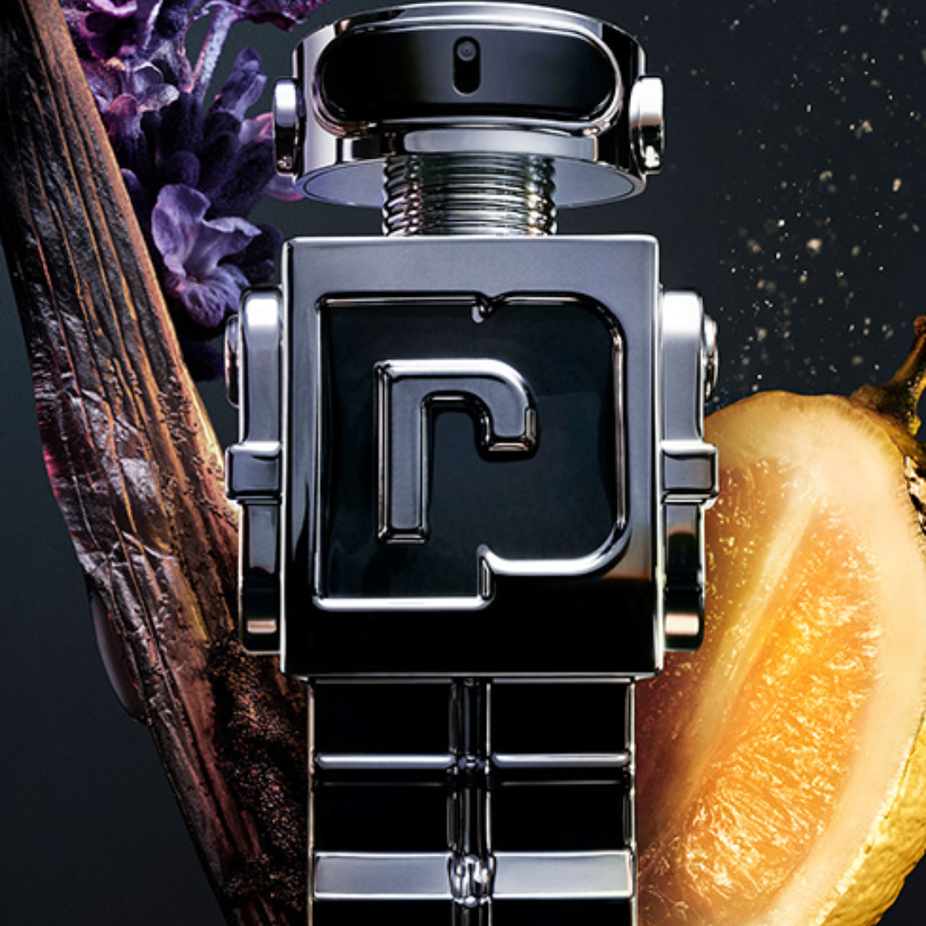 Paco Rabanne Phantom 100ml Eau De Toilette spray bottle with sleek modern design and clear branding.