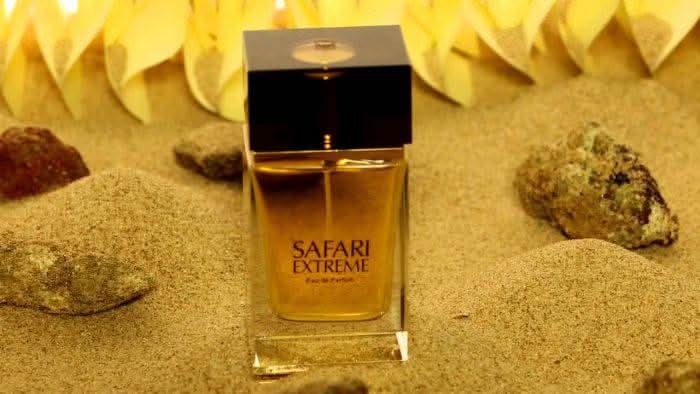 Safari Extreme Eau De Parfum by Abdul Samad Al Qurashi, 75ml bottle, featuring an elegant design and luxurious fragrance.