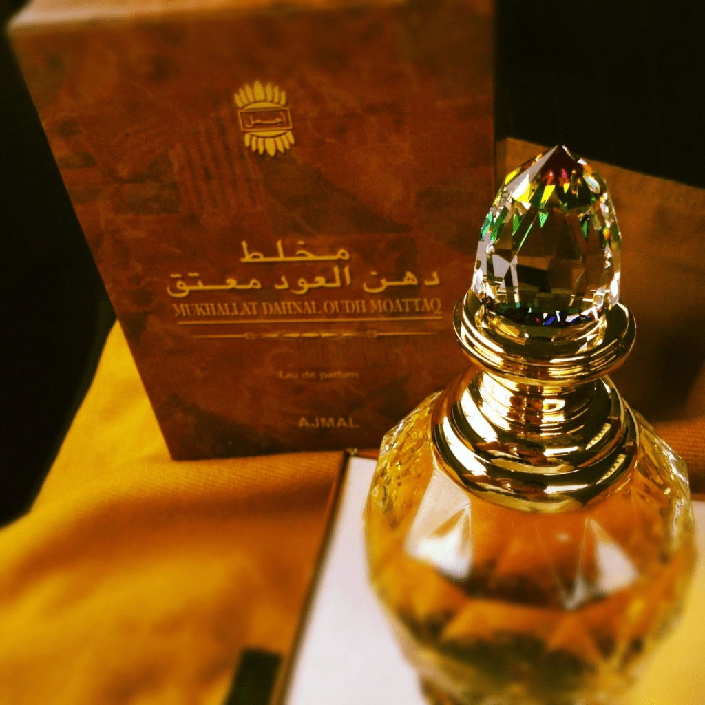 Ajmal Mukhallat Dahn Al Oudh Moattaq Eau de Parfum 60 ml – image 5