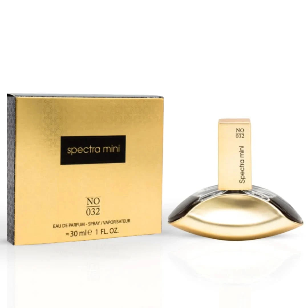 Spectra Mini No. 032 Eau De Parfum spray bottle, 30ml, with sleek design and elegant packaging.