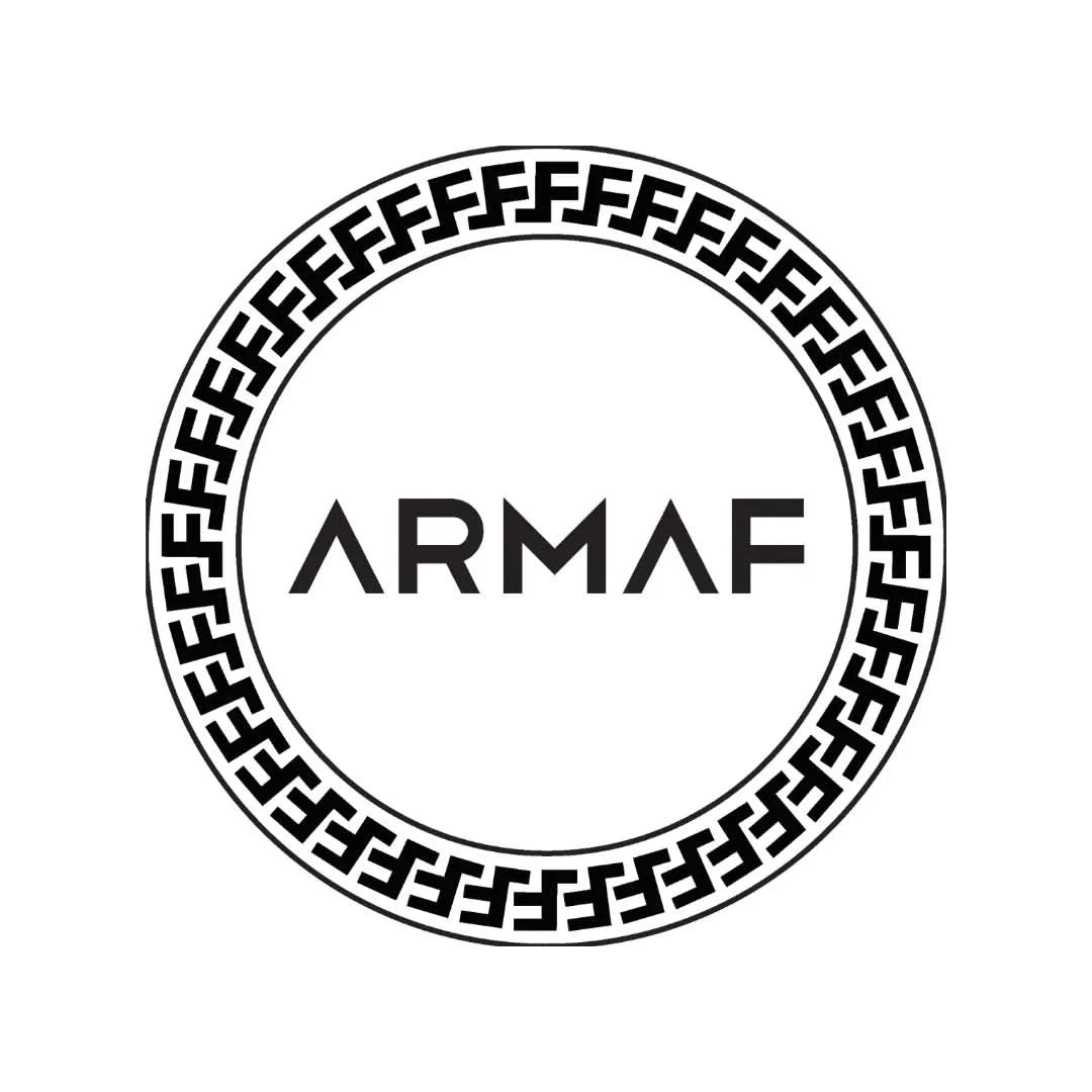 Armaf Uniq Eau De Parfum Spray 100ml, elegant bottle of aromatic EDP for women with floral and woody notes.