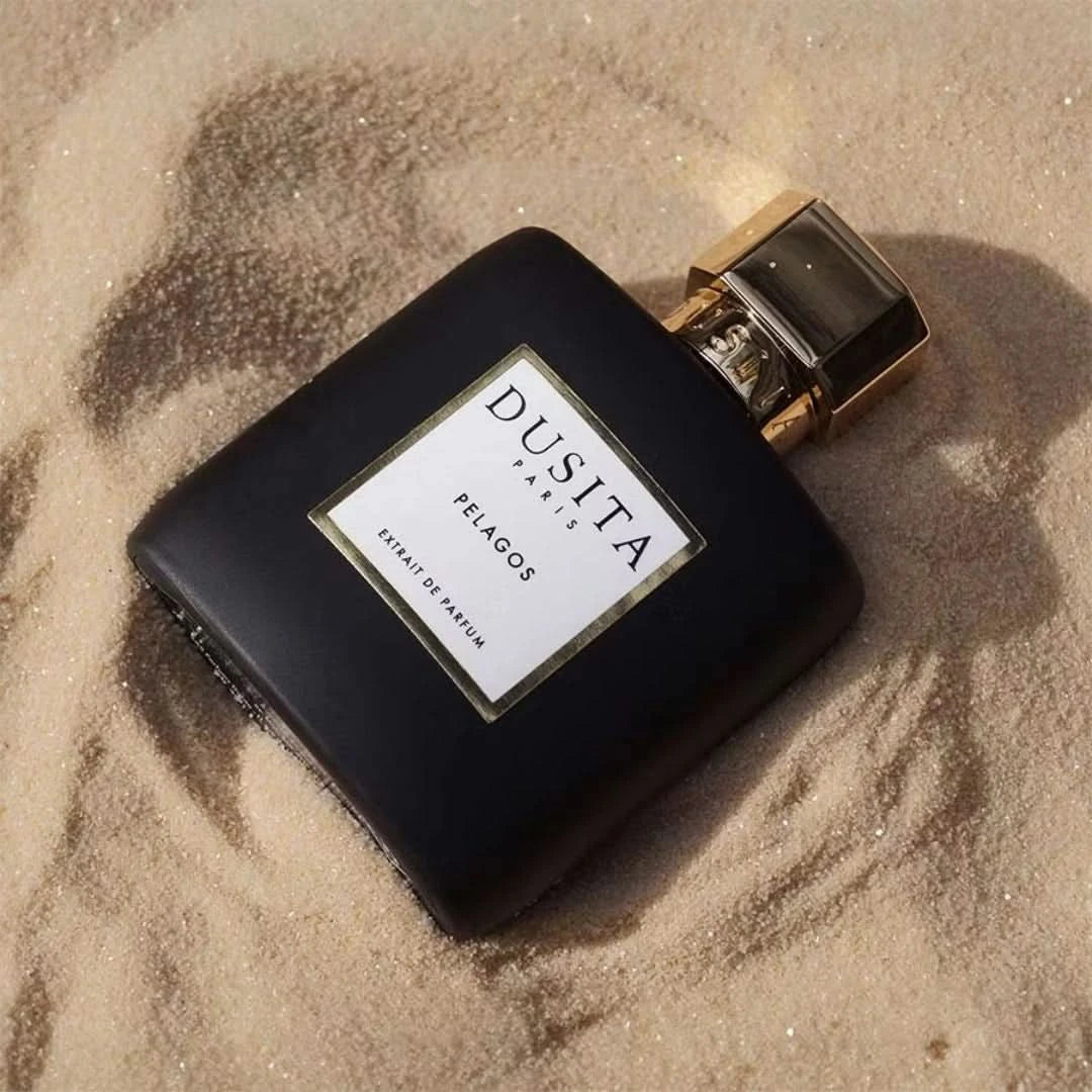 Dusita Paris Pelagos Extrait de Parfum Spray 50ml, elegant glass bottle with black cap, showcasing luxurious fragrance.