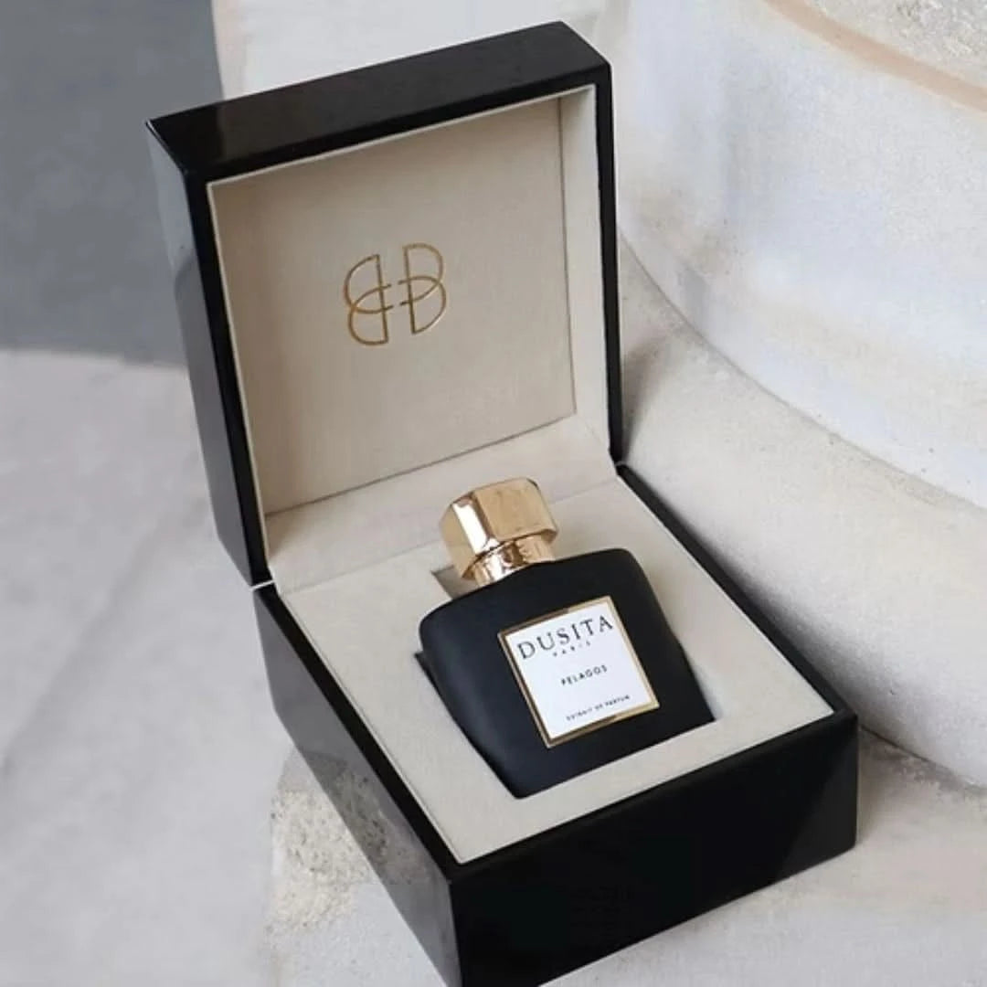 Dusita Paris Pelagos Extrait de Parfum Spray 50ml, elegant glass bottle with minimalist design, showcasing the luxury fragrance.