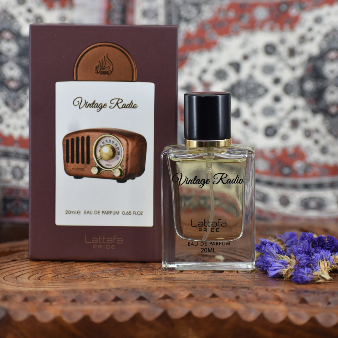 Vintage Radio EDP 20Ml (0.6oZ) By Lattafa Pride - Intense Oud